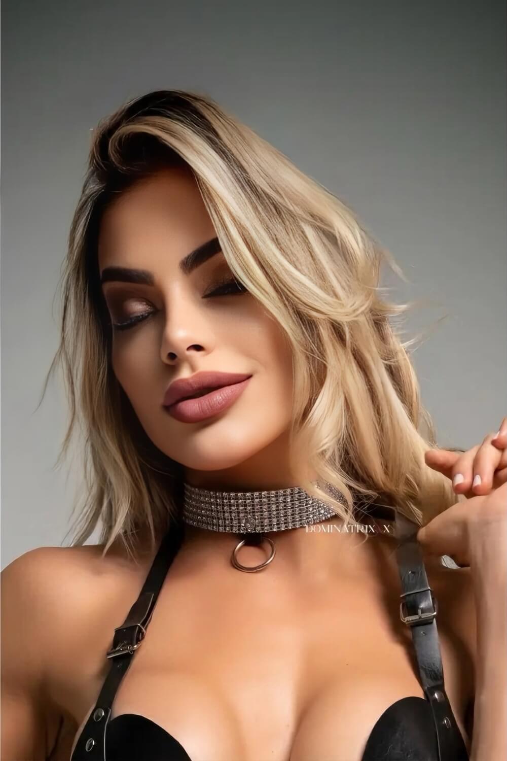 Choker Strass com Argola